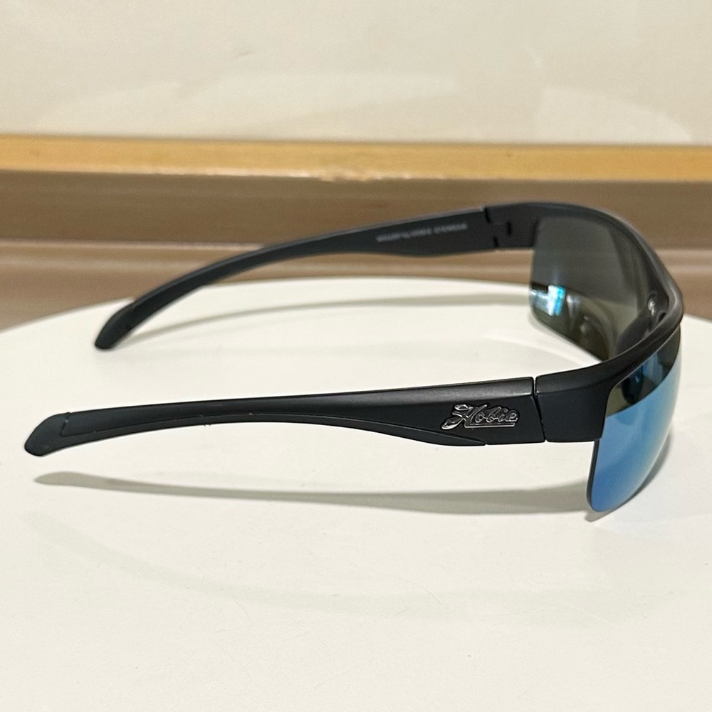 🕶️ KOBIE🕶️ Wharf Satin Black Polarized Sunglasses - Picture 4 of 16